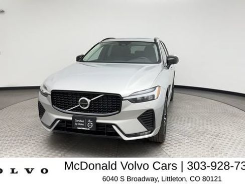 Certified 2025 Volvo XC60 B5 Plus w/ Climate Package AWD/4WD image 7