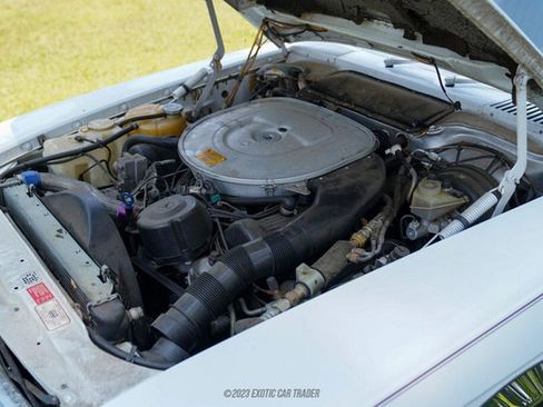 Used 1989 Mercedes-Benz 560 SL image 15