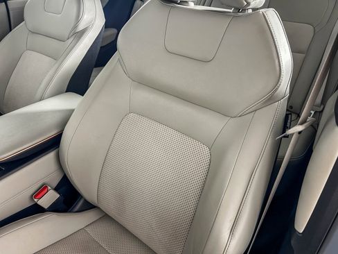 Certified 2024 Nissan Ariya FWD image 25