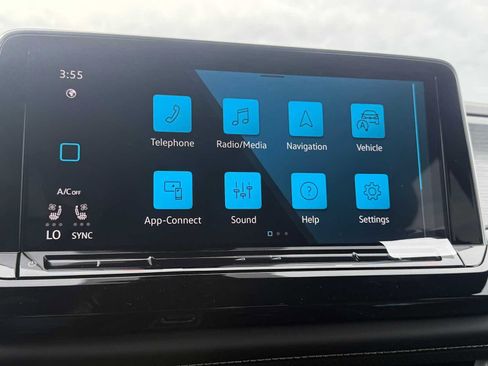 New 2026 Volkswagen Atlas Cross Sport SE AWD/4WD image 14