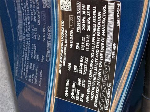 Used 2021 Aston Martin DBX AWD/4WD image 26