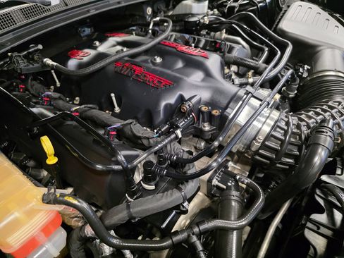 Used 2022 Chevrolet Camaro SS RWD image 37