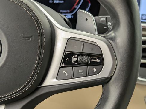 Used 2021 BMW X5 xDrive40i w/ M Sport Package image 24