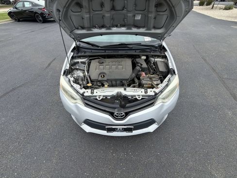 Used 2014 Toyota Corolla LE FWD image 22