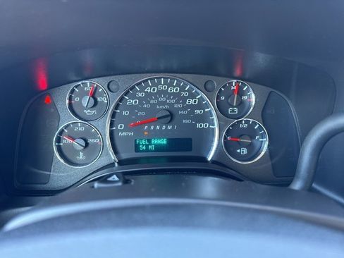 New 2024 Chevrolet Express 3500 w/ Power Convenience Package image 11