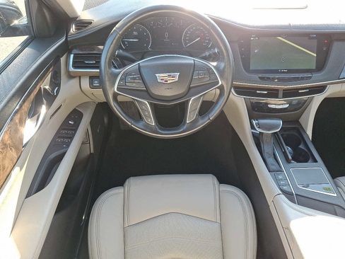 Used 2018 Cadillac CT6 Luxury image 11