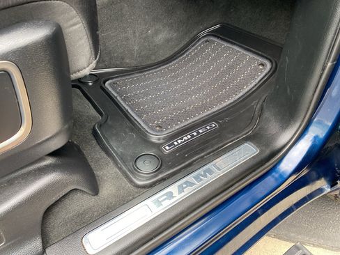 Used 2021 RAM 1500 Limited AWD/4WD image 16