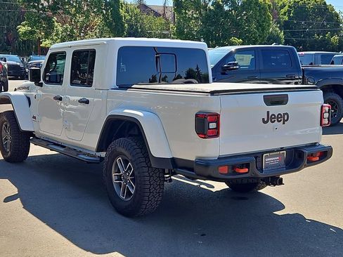 Certified 2026 Jeep Gladiator Mojave AWD/4WD image 5