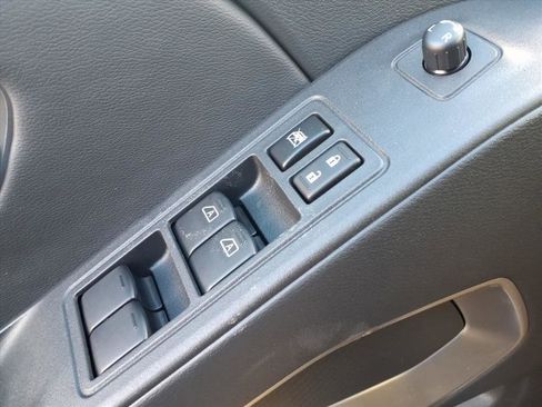 New 2026 Nissan Frontier SV image 18