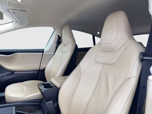 Used 2013 Tesla Model S RWD image 15