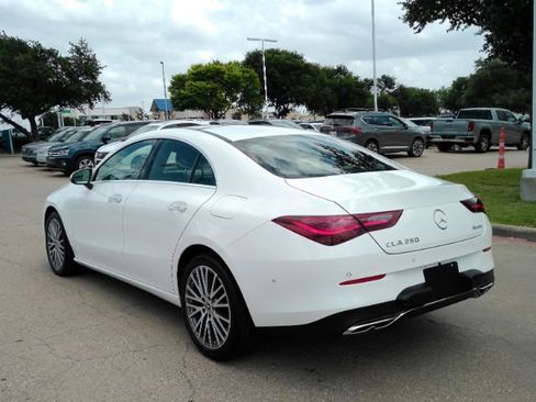Used 2025 Mercedes-Benz CLA 250 4MATIC image 13
