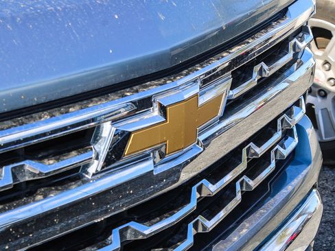 Used 2024 Chevrolet Silverado 1500 LT image 5