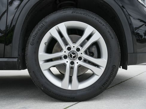 Used 2020 Mercedes-Benz GLA 250 4MATIC image 28