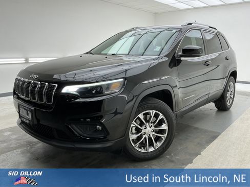 Used 2021 Jeep Cherokee Latitude Lux w/ Mopar Interior Package image 1