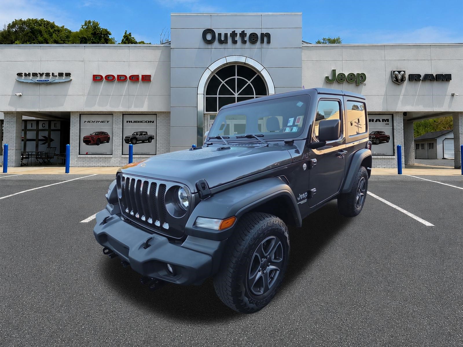 Certified 2019 Jeep Wrangler Sport AWD/4WD image 8