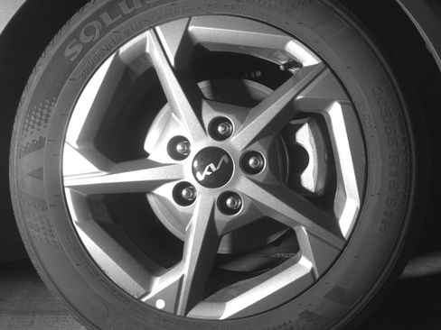 Used 2025 Kia K4 FWD image 10