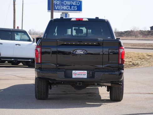Used 2025 Ford F150 Platinum image 4