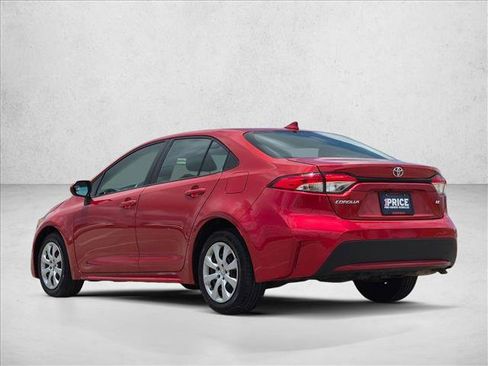 Used 2021 Toyota Corolla LE FWD image 8