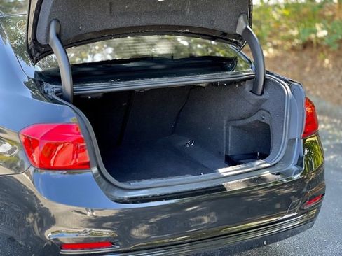 Used 2018 BMW 330i xDrive Sedan image 46