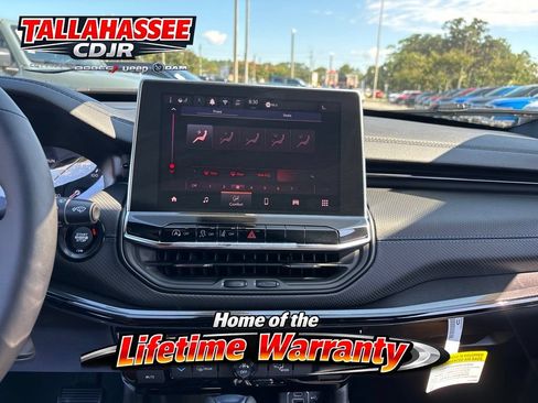 New 2026 Jeep Compass Latitude AWD/4WD image 23