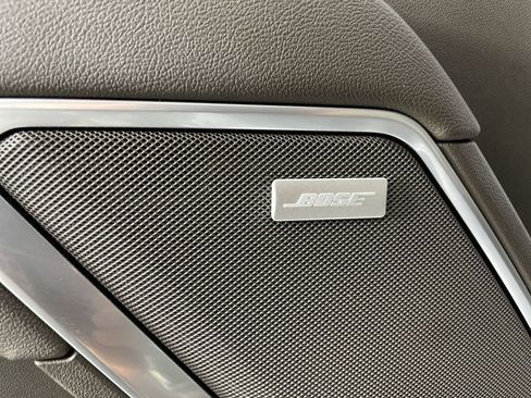 Used 2025 GMC Sierra 2500 SLT w/ SLT Convenience Package image 24