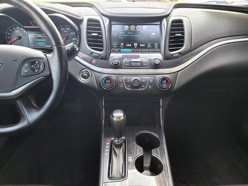 Used 2020 Chevrolet Impala LT w/ LT Convenience Package FWD image 10