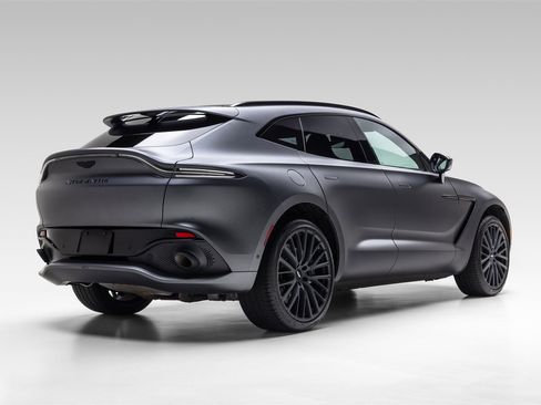 Used 2022 Aston Martin DBX AWD/4WD image 7
