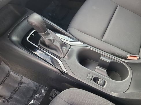 Used 2023 Toyota Corolla LE FWD image 35