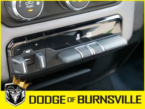 Used 2024 RAM 2500 Big Horn AWD/4WD image 22