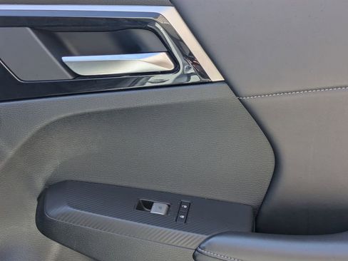 Used 2025 Mitsubishi Outlander SE AWD/4WD image 35