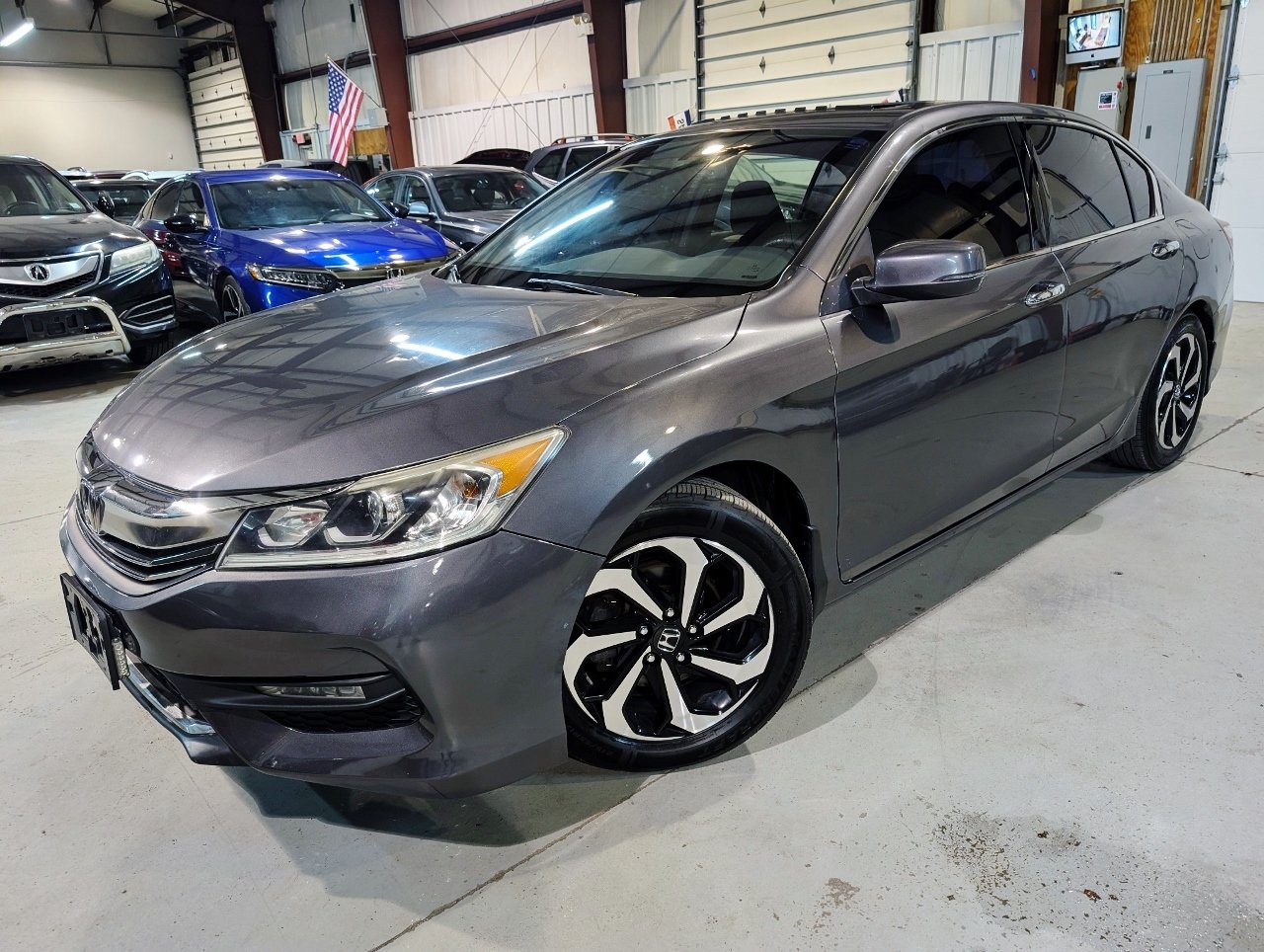 Used 2016 Honda Accord EX-L image 1