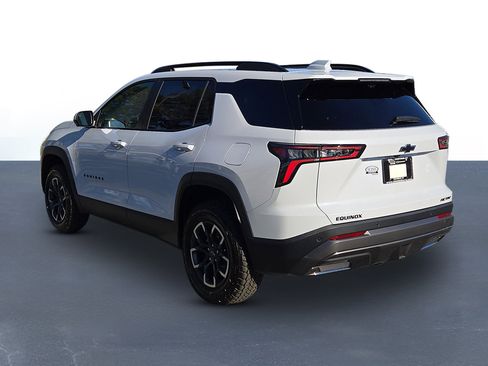 New 2026 Chevrolet Equinox ACTIV image 7