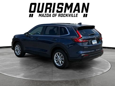 Used 2025 Honda CR-V EX image 4