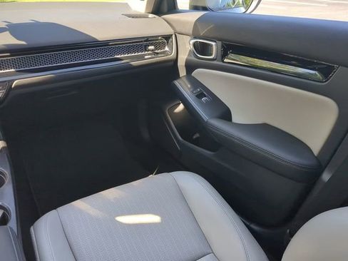 Certified 2022 Honda Civic Touring image 15