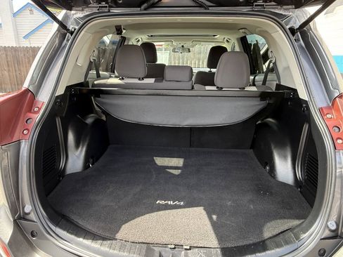 Used 2013 Toyota RAV4 XLE FWD image 13