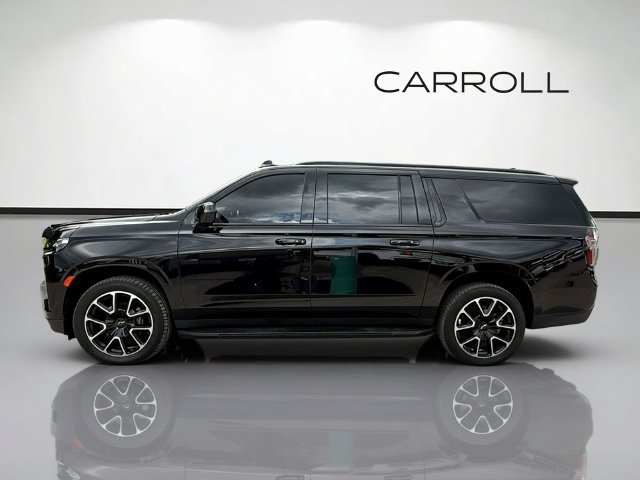 Used 2023 Chevrolet Suburban RST AWD/4WD image 6