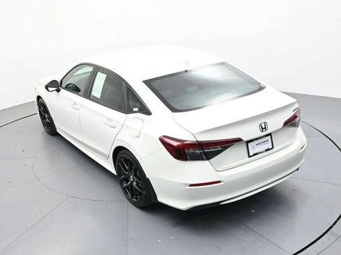 Used 2025 Honda Civic Sport image 40