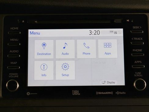 Used 2018 Toyota Sienna Limited image 35