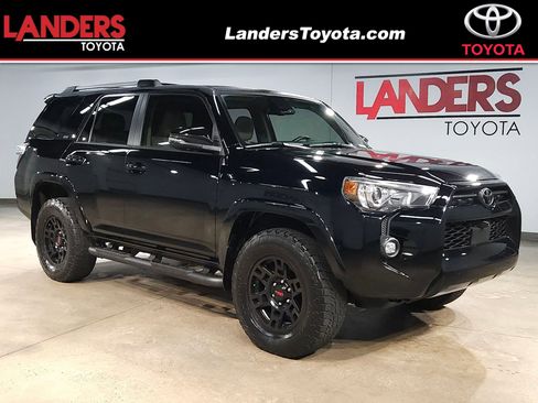 Used 2023 Toyota 4Runner SR5 Premium w/ Moonroof Package AWD/4WD image 1