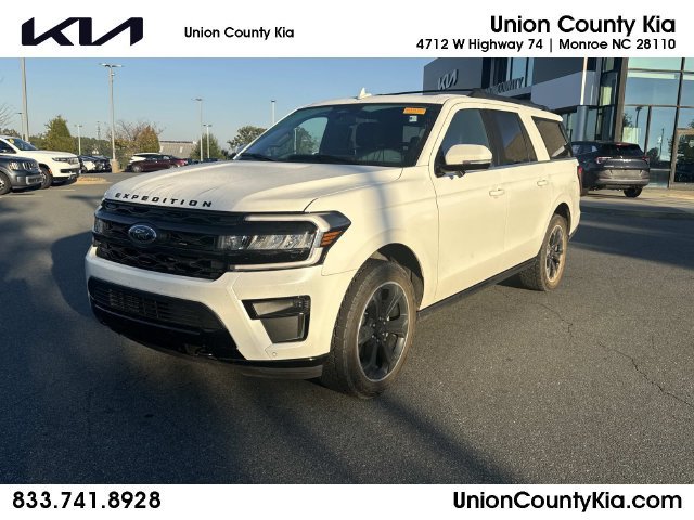 Used 2024 Ford Expedition Max Limited AWD/4WD image 1