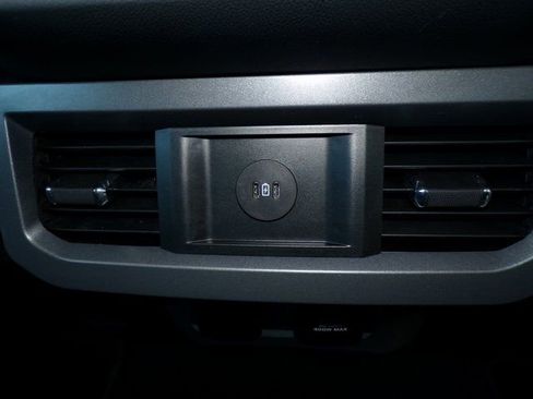 Used 2024 Ford F250 XLT w/ FX4 Off-Road Package image 11