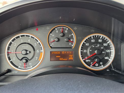 Used 2010 Nissan Titan SE w/ SE Value Truck Pkg AWD/4WD image 19