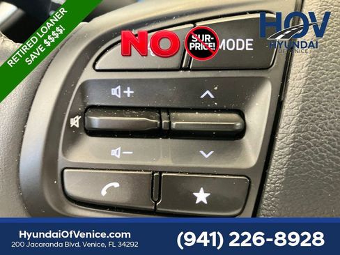 Used 2026 Hyundai Venue SEL FWD image 19