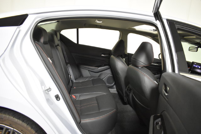 Certified 2024 Nissan Altima 2.0 SR FWD image 34