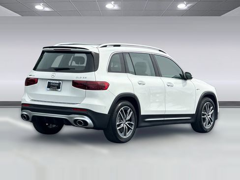 New 2025 Mercedes-Benz GLB 35 AMG 4MATIC image 8