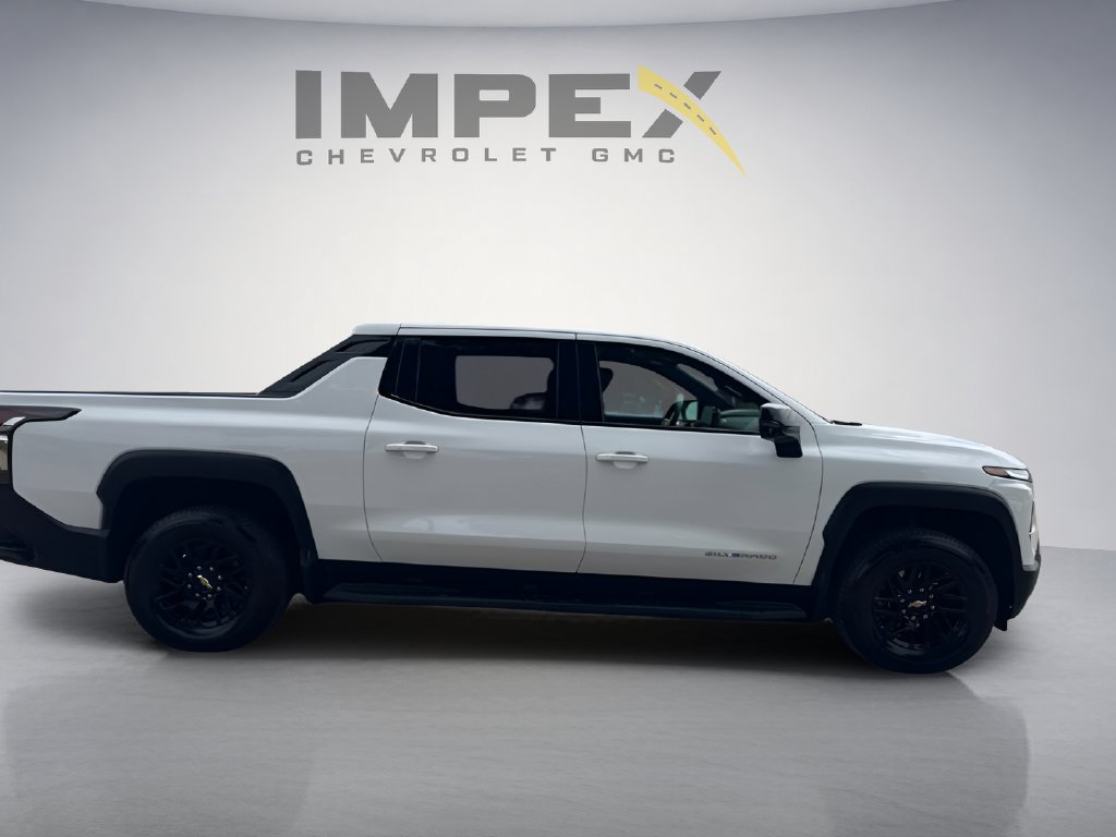 Used 2026 Chevrolet Silverado EV LT w/ Plus Package AWD/4WD image 7