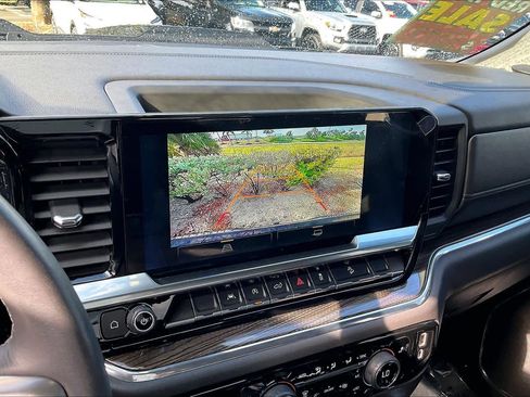 Used 2023 Chevrolet Silverado 1500 LT Trail Boss image 20