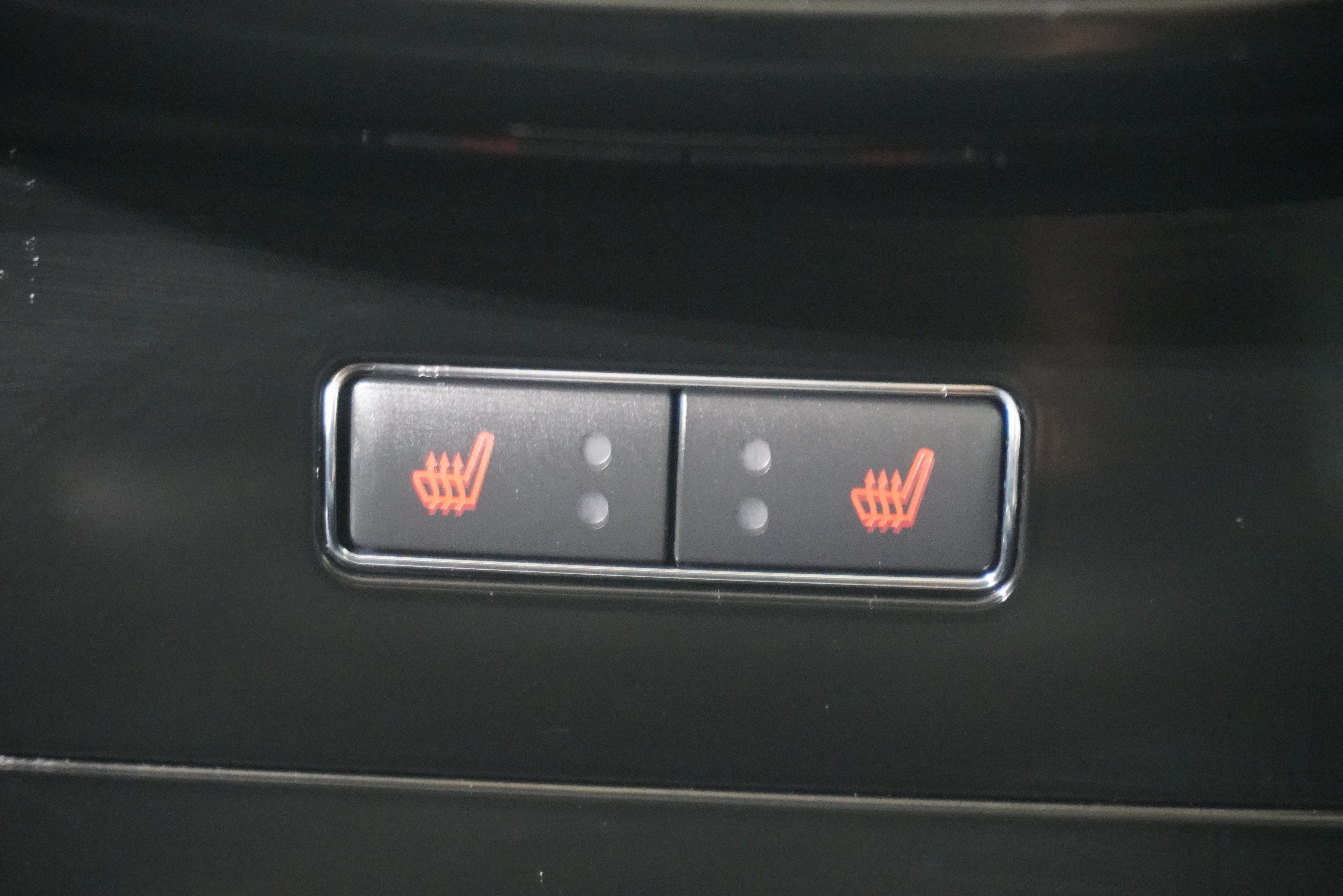 Used 2021 Lincoln Nautilus Reserve FWD image 14