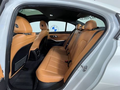 Used 2019 BMW 330i xDrive 330i xDrive w/ Convenience Package image 18