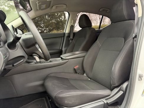 Used 2022 Nissan Sentra S image 14